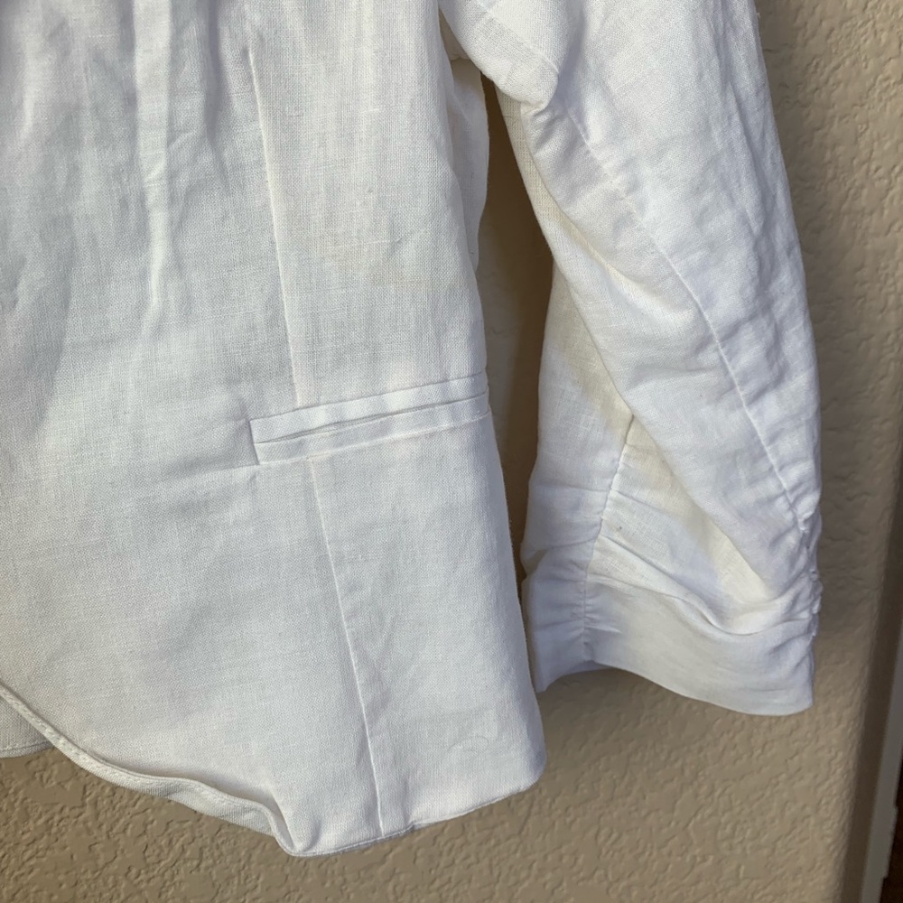 Bajee Collection Linen-Like White Blazer - Picture 6 of 8